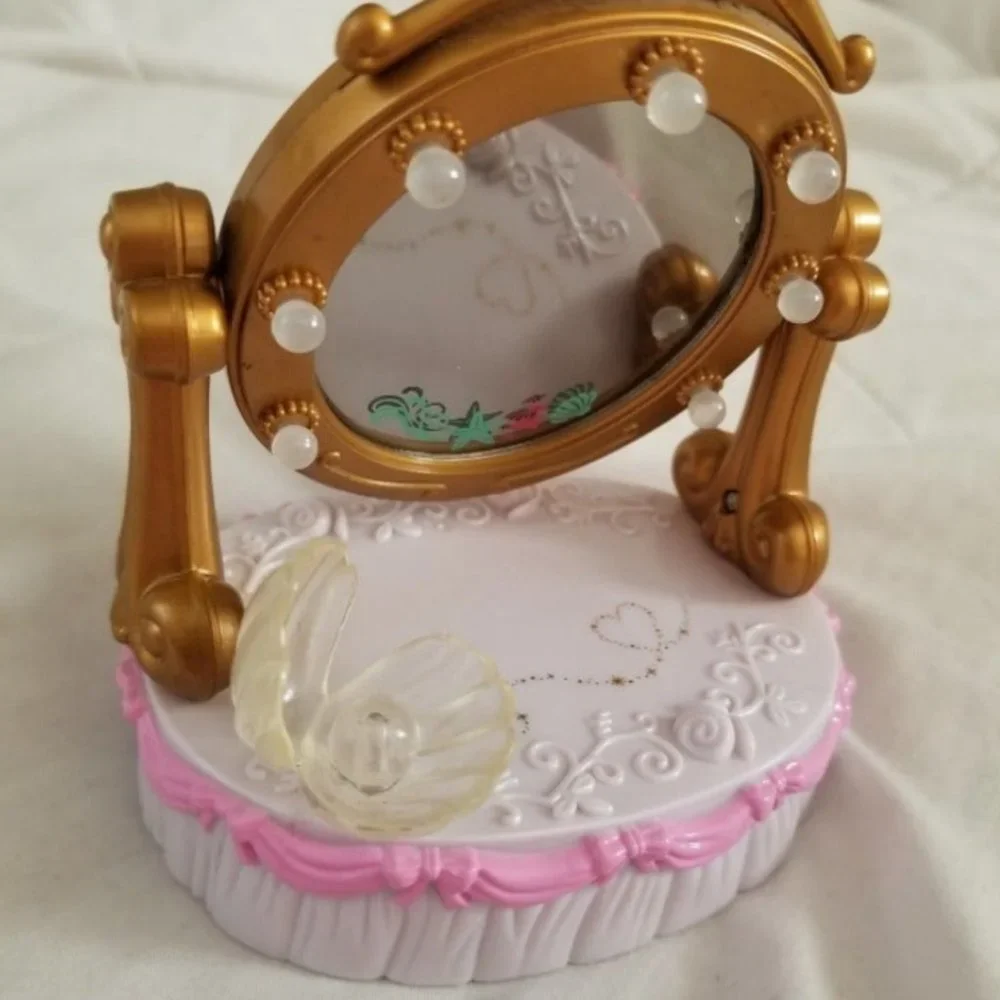 Princess Ariel The Little Mermaid Vanity webcam